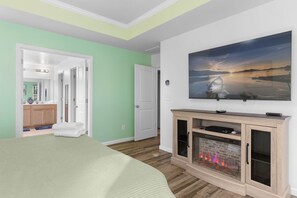 5 bedrooms, internet, bed sheets - 5B House Next to Oulets (Charlotte)