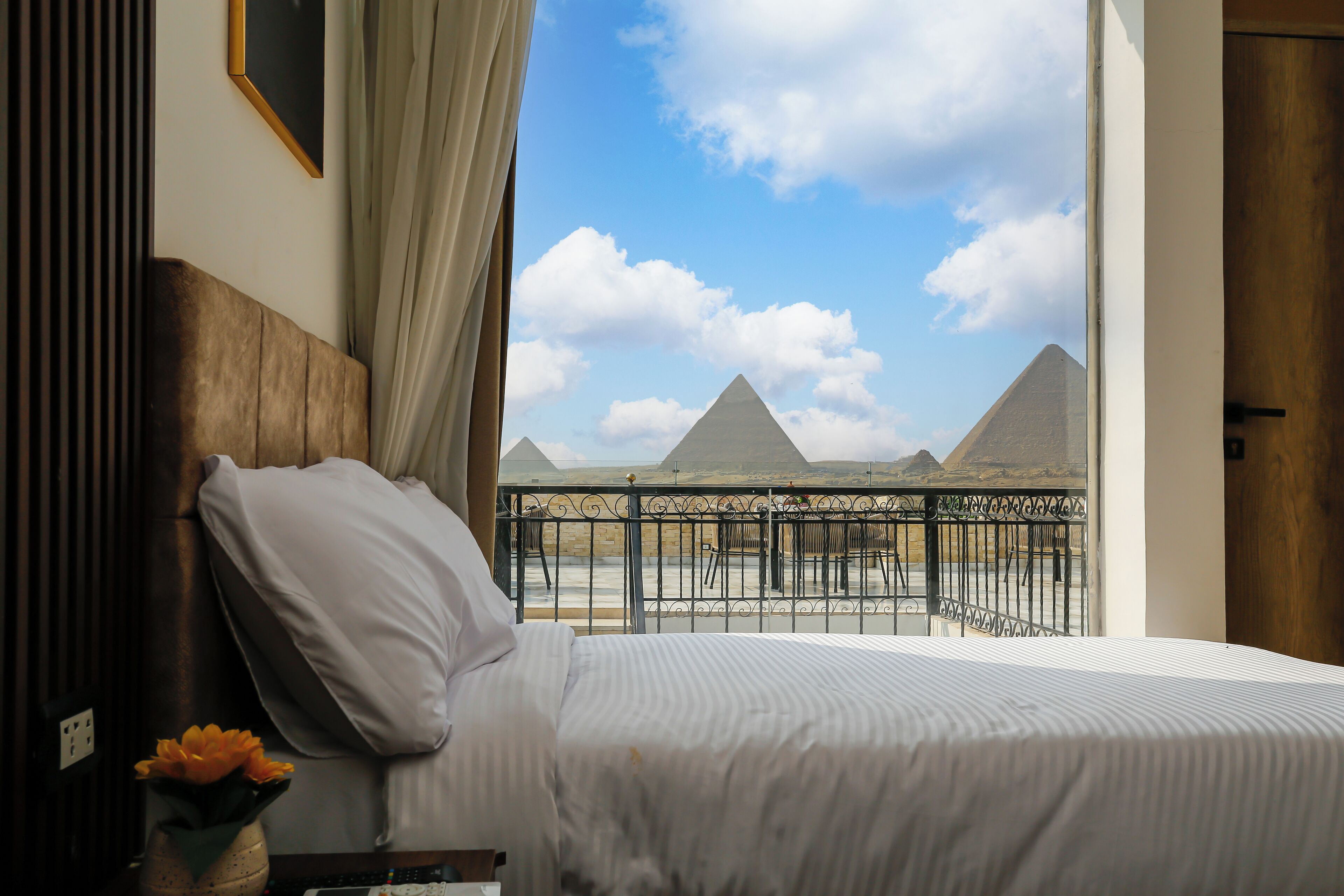 Deluxe Double Room, 2 Twin Beds, Mountain View | Mountain view