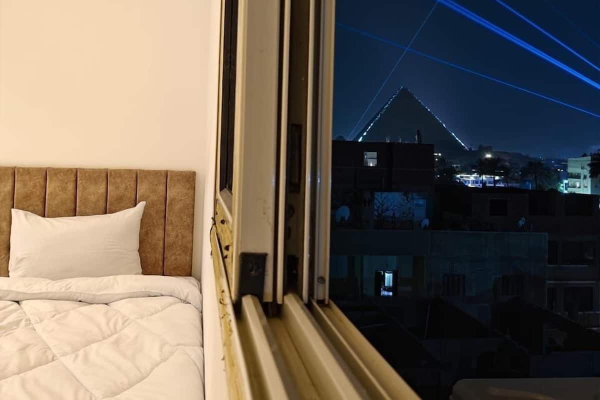 Luxury-Dreibettzimmer, Bergblick | Terrasse/Patio