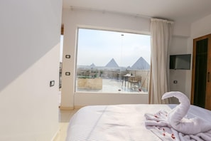 Superior Double or Twin Room, Mountain View | In-room safe, soundproofing, iron/ironing board, free WiFi