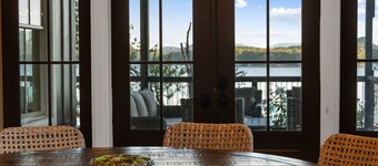 Lakeview Landing -Lakefront, Private Dock, Wood Burning Fireplace