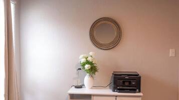 3 bedrooms, free WiFi, bed sheets