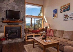 TV connectée, cheminée