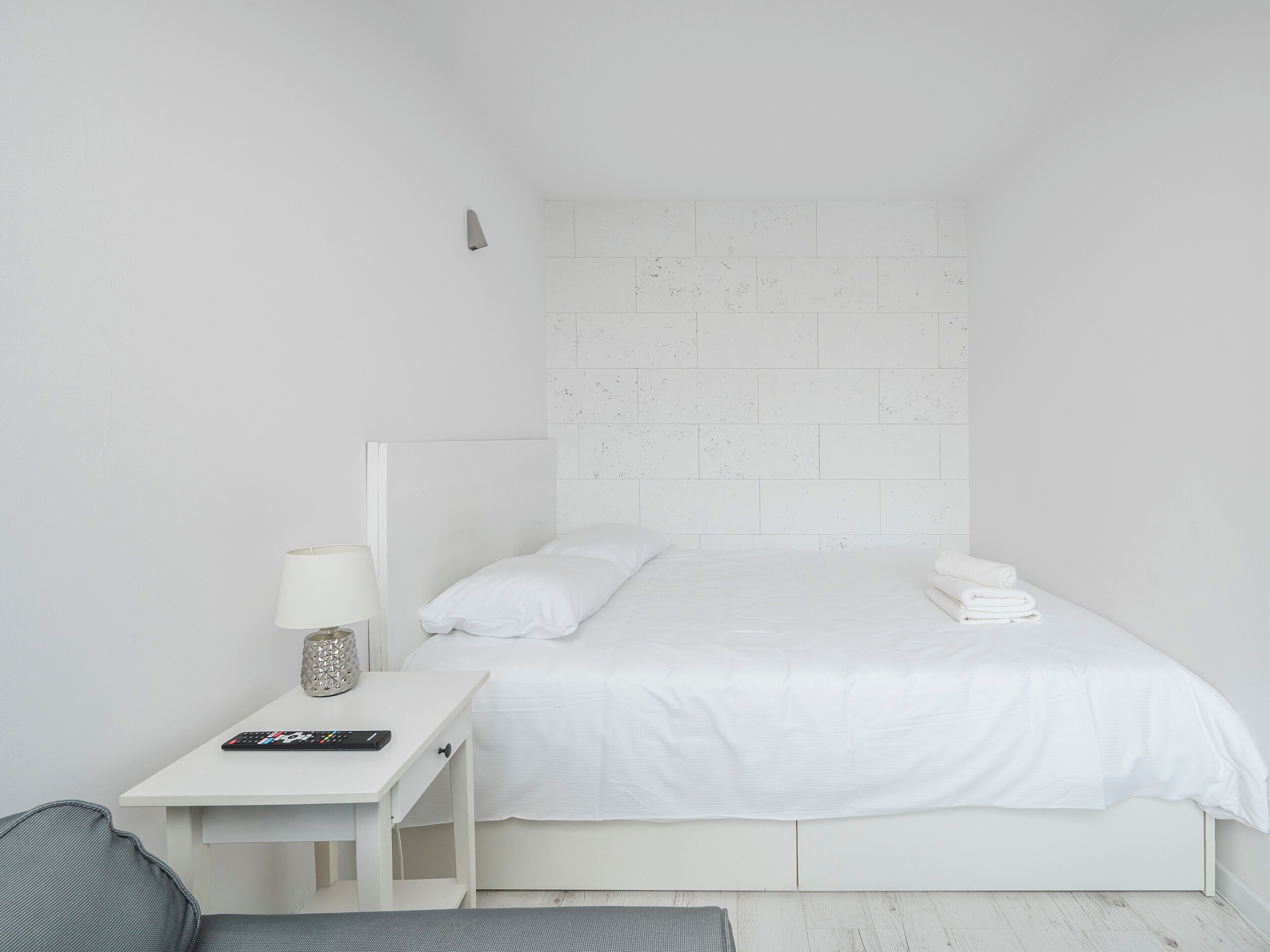 Ferros/tábuas de passar roupa, Wi-Fi, roupa de cama