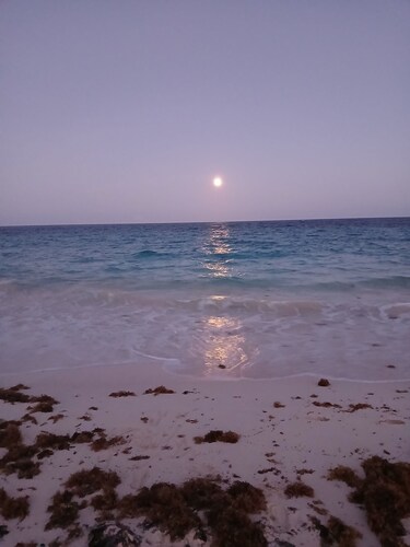 Tiny Studio in fabulous Smith's Parish at John Smith's Bay Beach, SMITH'S Parish