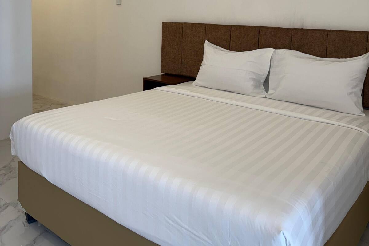 Single Room, Balcony, Mountain View | Desk, free WiFi