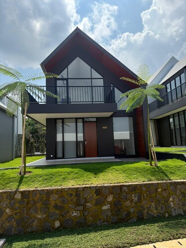 Wind Hill Mountain View Resort