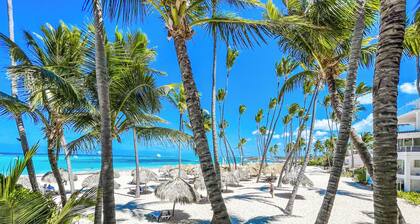 PUNTA CANA Paradise Studios BEACH POOL