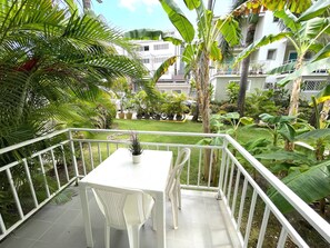 Suite – executive, 1 soverom, adgang til basseng, hageutsikt | Hageutsikt