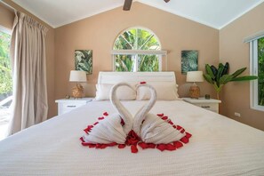 4 bedrooms, iron/ironing board, WiFi