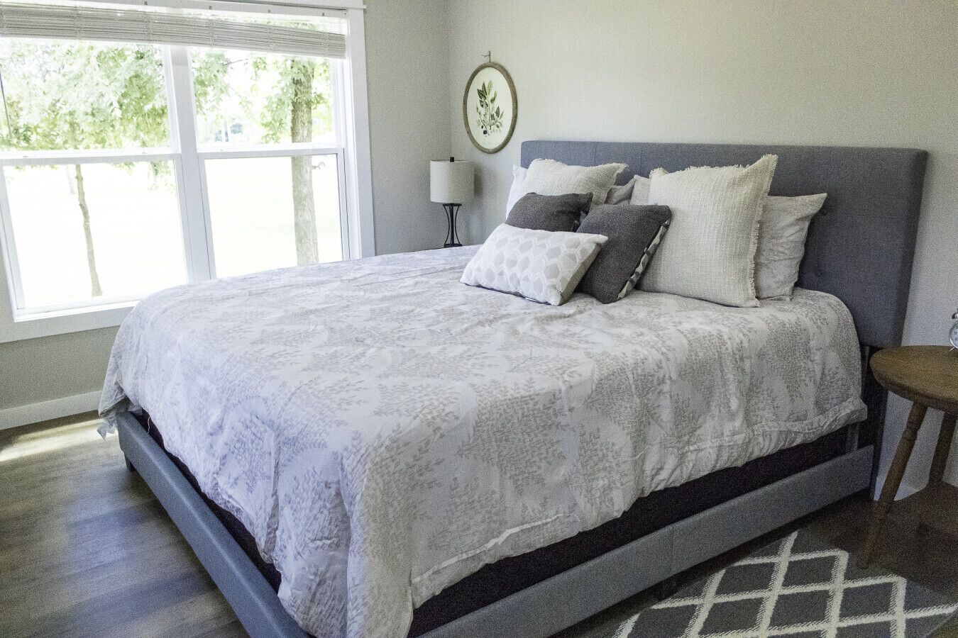 2 habitaciones, tabla de planchar con plancha y wifi gratis 