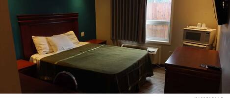 Deluxe Single Room, Non Smoking | Desk, free WiFi
