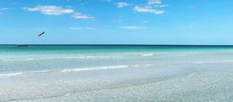 Thanksgiving and Christmas Availability! NEW Beach House!