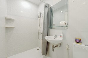Apartment | Bathroom