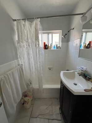 Towels, soap, toilet paper