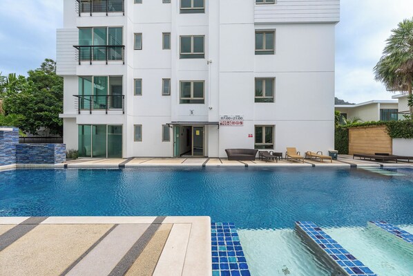 Outdoor pool
