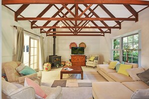 Smart TV, fireplace, DVD player, foosball