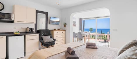 熨斗/熨衫板、Wi-Fi