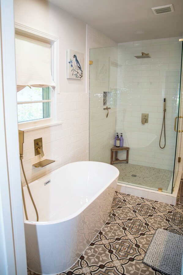 Hair dryer, towels, soap, toilet paper