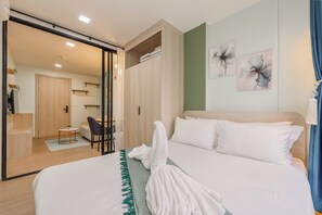 Apartment, Balcony