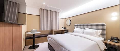 Basic Double Room | WiFi (free)