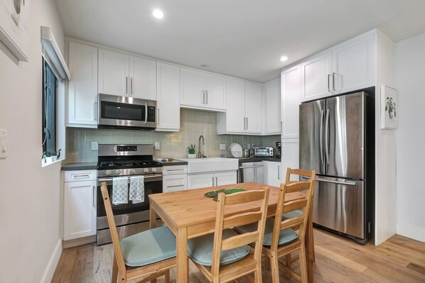 Microwave, oven, stovetop, dishwasher