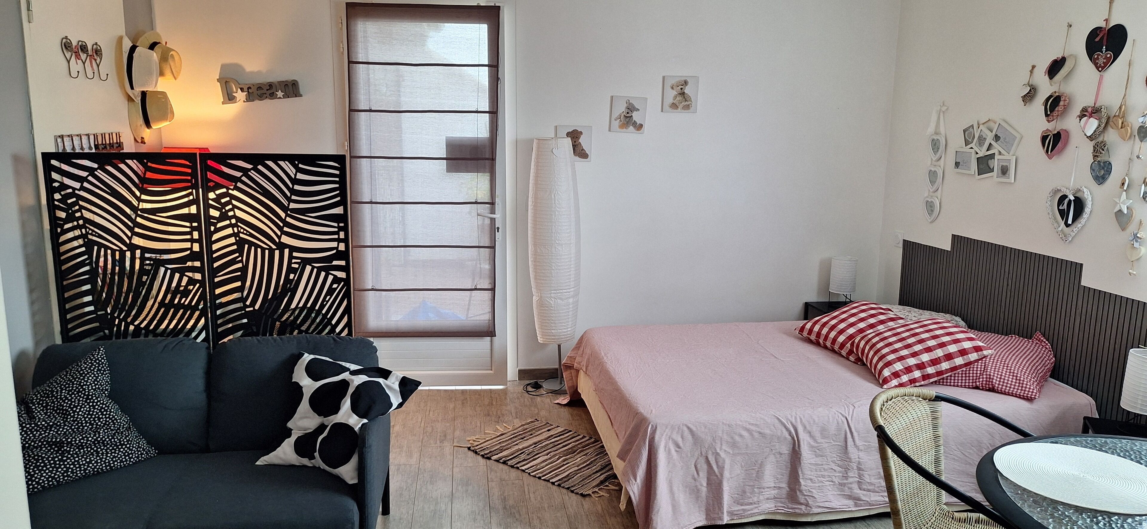 1 chambre, lit parapluie, Wi-Fi gratuit