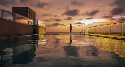 Negombo Ocean Breeze Apartments