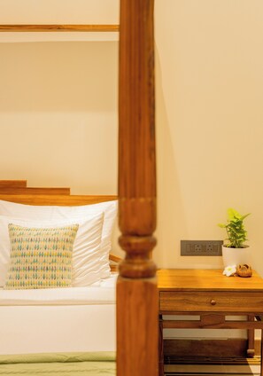 Villa, City View | Iron/ironing board, free WiFi