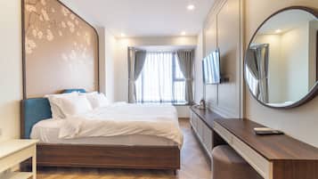 Soundproofing, iron/ironing board, free WiFi