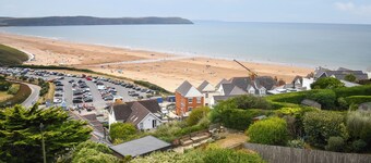 2 bedroom accommodation in Woolacombe