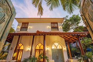 Exterior - Elivaas Samukha (Assagao)