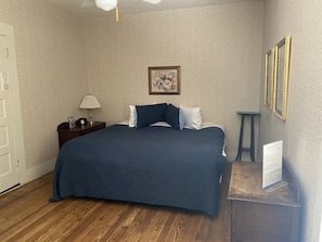 3 chambres, bureau, fer et planche à repasser, Wi-Fi gratuit