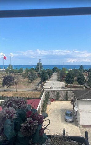 Kamar Double, balkon, pemandangan laut | Teras/patio