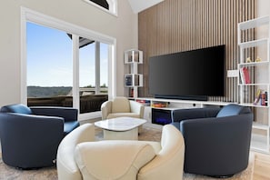 TV, offices