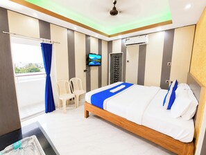 Deluxe Double Room, Air conditioning | View from room - Hotel Puri Inn Puri  (Puri)