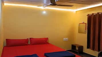 Hypo-allergenic bedding, blackout curtains, soundproofing, free WiFi