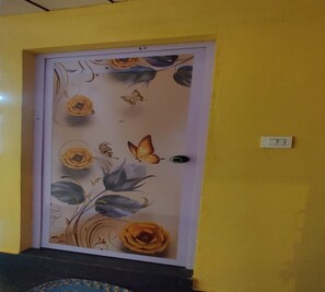 Interior - Aisiri Guest House Rooms (Gokarna)