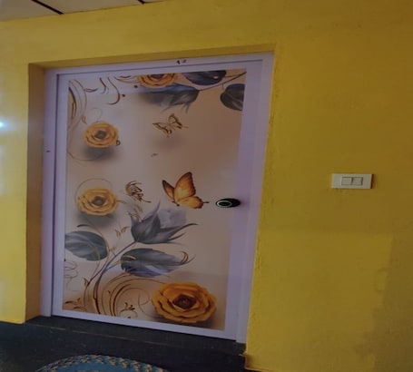 Interior. Aisiri Guest House Rooms