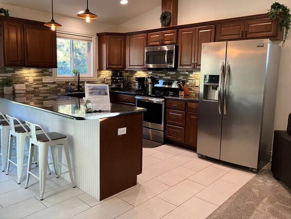 Microwave, oven, stovetop, dishwasher