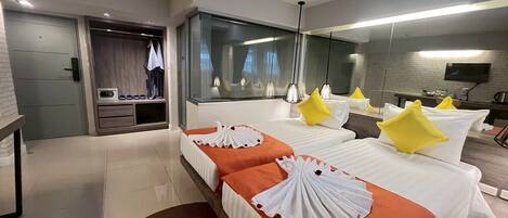 1 bedroom, WiFi, bed sheets