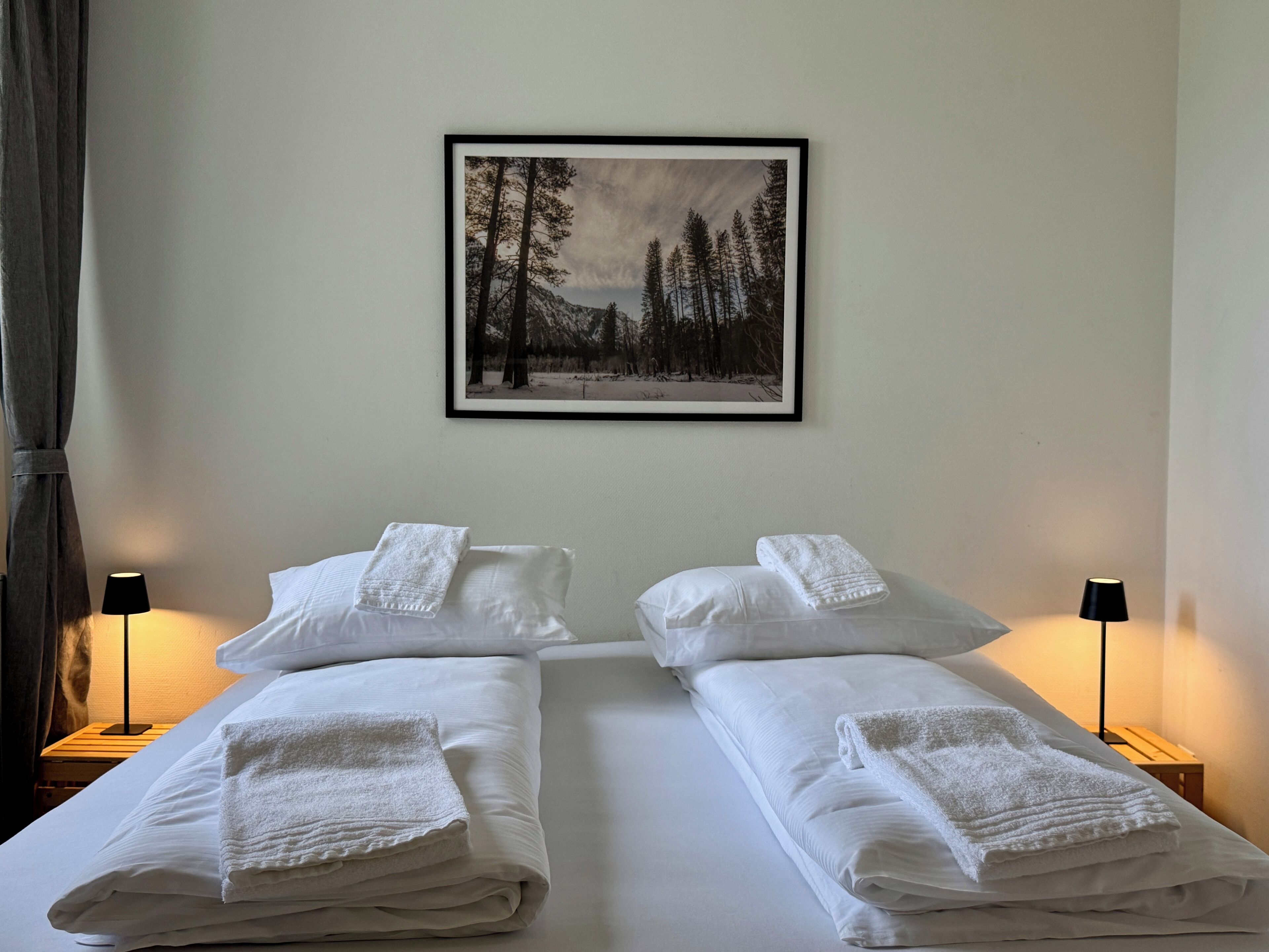 2 chambres, fer et planche à repasser, lit parapluie, Wi-Fi gratuit