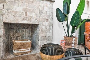 Interior - Stylish 4B/3B with Jacuzzi near Wynwood & Beaches (Miami)