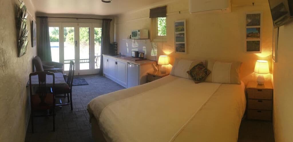 Traditional Double Room, Patio, Garden View | Laptop workspace, blackout curtains, iron/ironing board, free WiFi