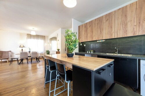 Houseloft Ideal Kalamaria