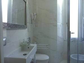 Standard Double Room, Private Bathroom | Bathroom | Shower, rainfall showerhead, hair dryer, bidet