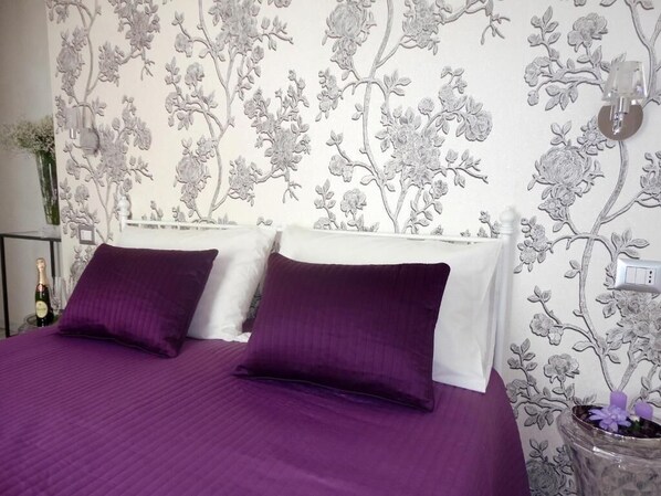 Standard Double Room, Private Bathroom | Hypo-allergenic bedding, memory-foam beds, in-room safe, desk