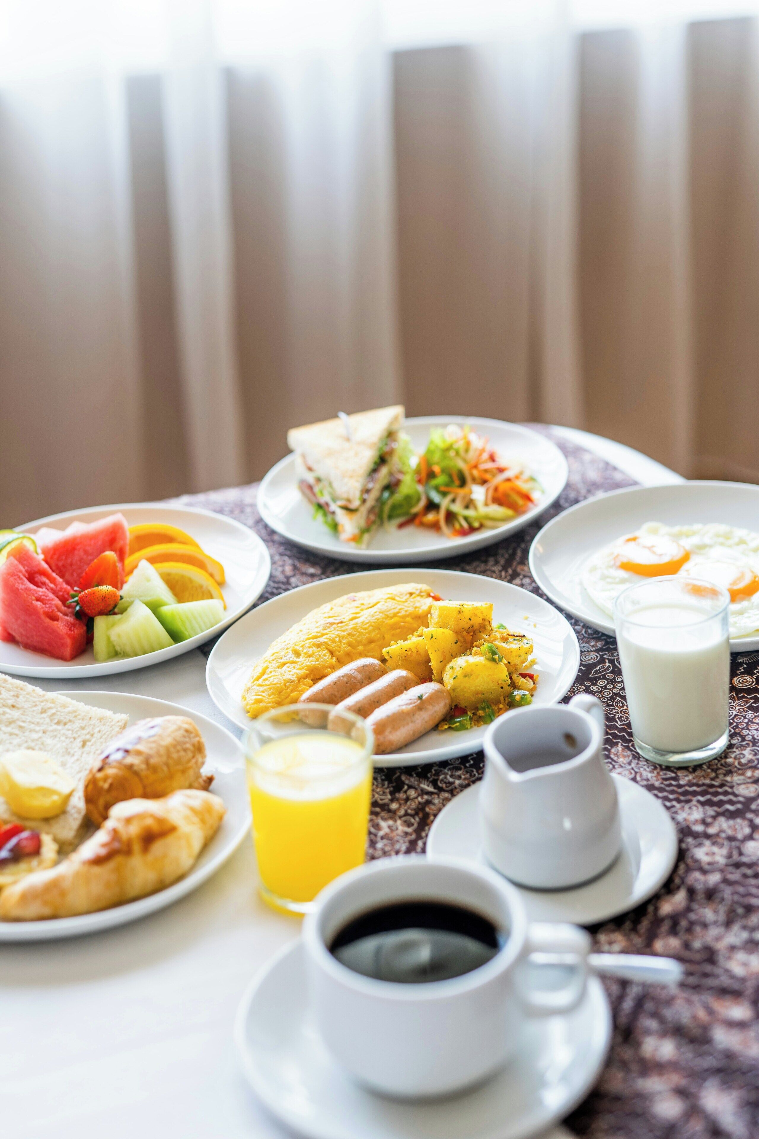 Free daily full breakfast