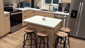 Microwave, oven, stovetop, dishwasher