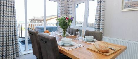 コテージ | レストラン